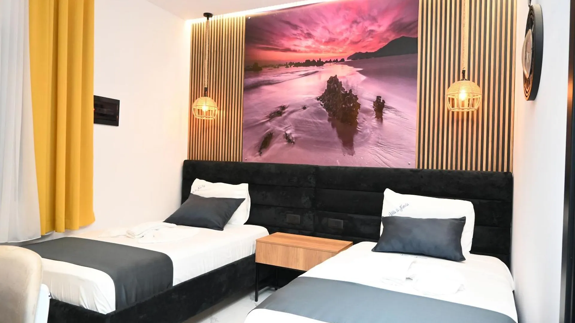 Vila La Familia Ksamil Apartment