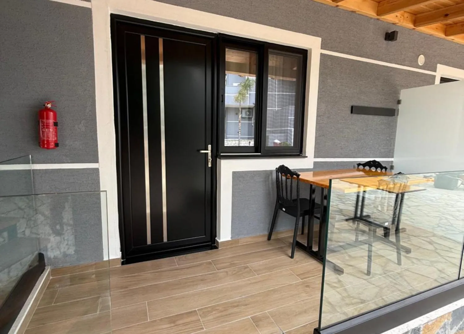 Apartment Vila La Familia Ksamil